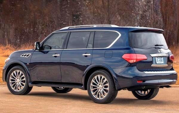 2015-infiniti-qx80-rear-static-600-001