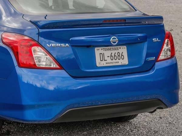 2015-nissan-versa-sedan-rear-end-detail-600-001