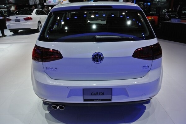 2015-vw-golf-11-600-001