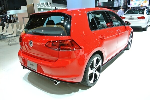 2015-vw-golf-7-600-001