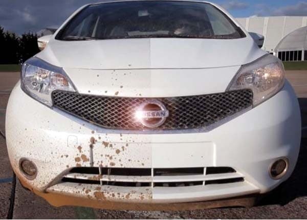 nissan-versa-note-ultra-ever-dry-with-and-without3-600-001