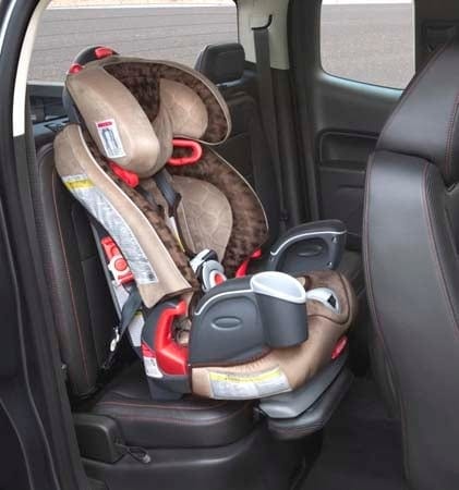 2015-chevy-colorado-gmc-canyon-child-seat-extension-600-001
