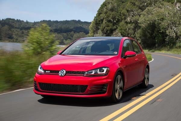 2015 Volkswagen Golf pricing will start at $18,815