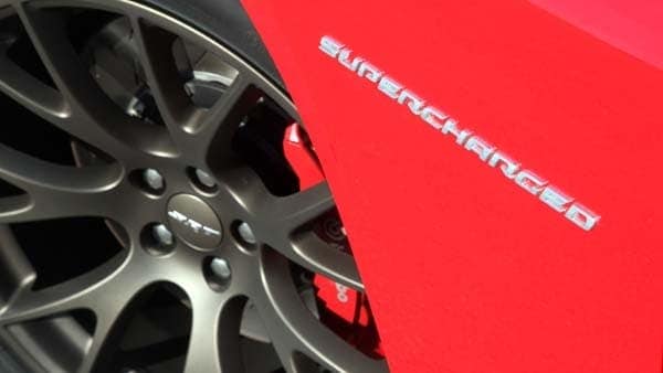 2015 Dodge Challenger SRT bows with a 6.2-liter V8 Hellcat engine, boasts 600+ horsepower
