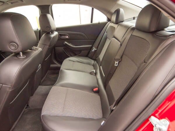 2014-chevy-malibu-lt-interior-02-600-001