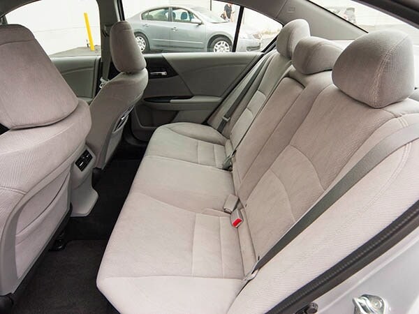 2014-honda-accord-ex-interior-05-600-001