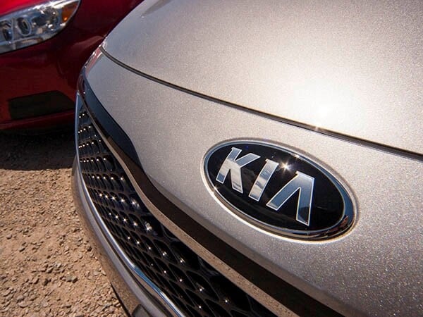 2014-kia-optima-ex-exterior-02-600-001