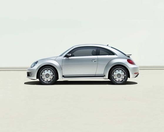 2014_beetle_convertible_with_premium_package_euro-spec_model_4107-600-001