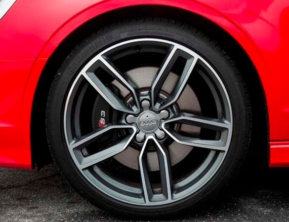 2015-audi-s3-sedan-front-wheel-detail-600-001