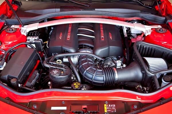 2015-chevrolet-camaroz28-069-600-001