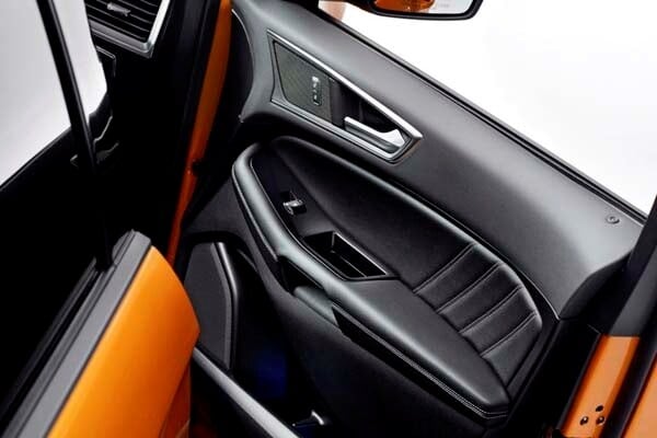 2015-ford-edge-sport-interior-door-panel-trim-600-001