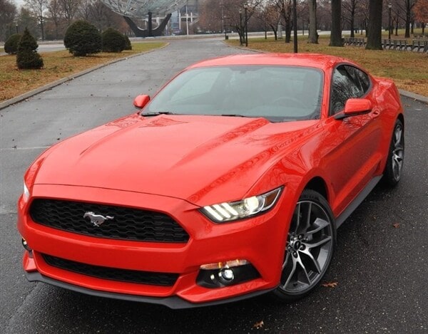 2015-ford-mustang-front-static-600-001