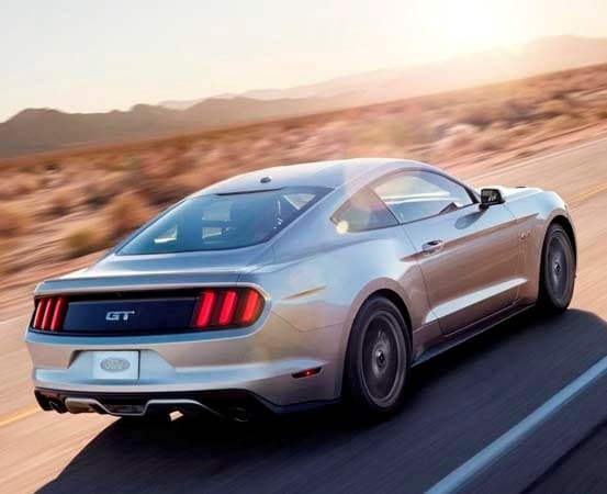 2015-ford-mustang-gt-coupe-rear-action-600-001
