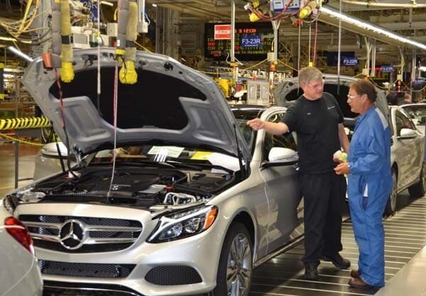 2015-mercedes-benz-class-alabama-plant2-600-001