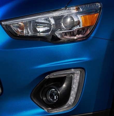 2015-mitsubishi-outlander-sport-headlights-and-led-foglamps-detail-600-001