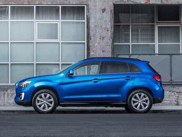 2015-mitsubishi-outlander-sport-profile-static-600-001
