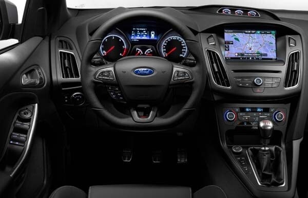 2015focusst_04_mr-600-001