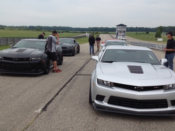 camaro-z28-on-the-track-5-600-600-001