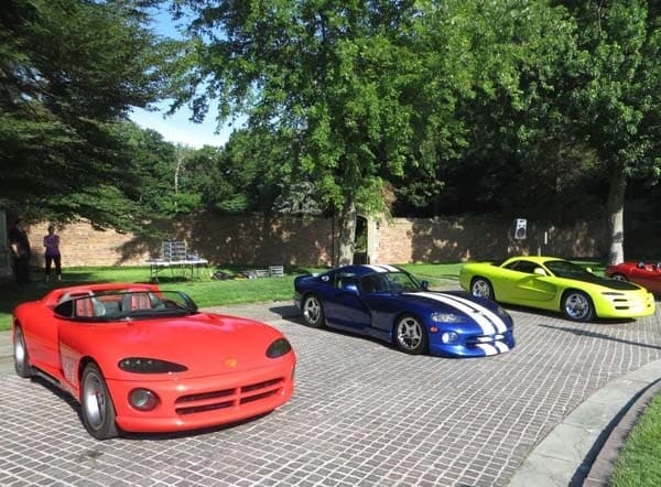 dodge-1989-viper-concept-and-1993-viper-coupe-concept-and-1994-venom-concept-600-001