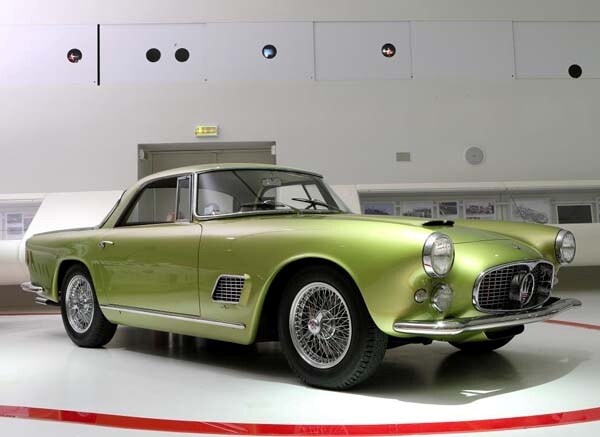 maserati-3500-gt-touring-front-static-600-001