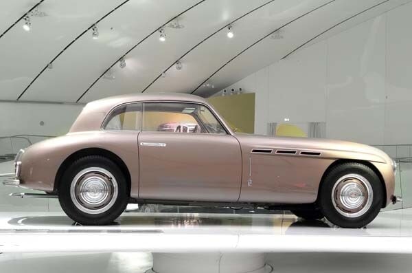 maserati-a6-1500-pininfarina-profile-600-001