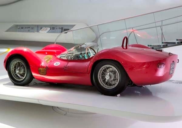 maserati-tipo-60-birdcage-rear-static1-600-001