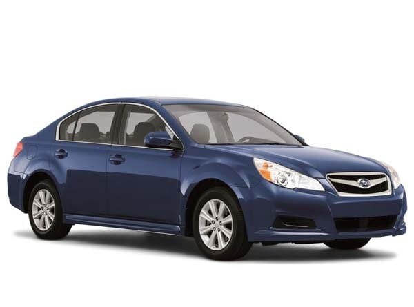 2011-subaru-legacy-front-static-600-001