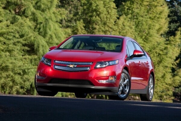 2014-chevrolet-volt-600-001