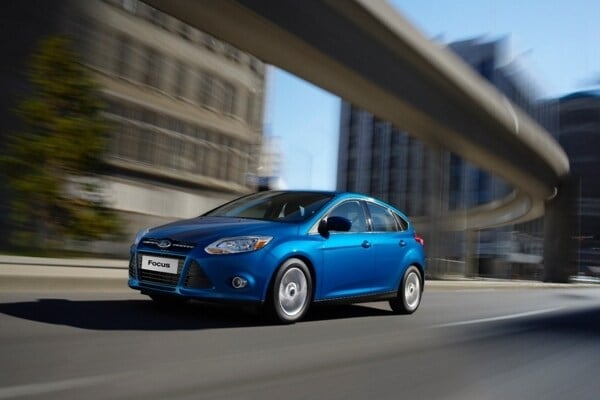 2014-ford-focus-ev-600-001