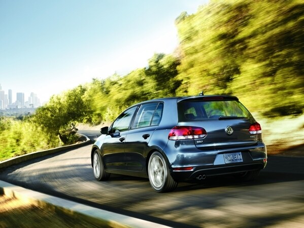 2014-golf-tdi-600-001