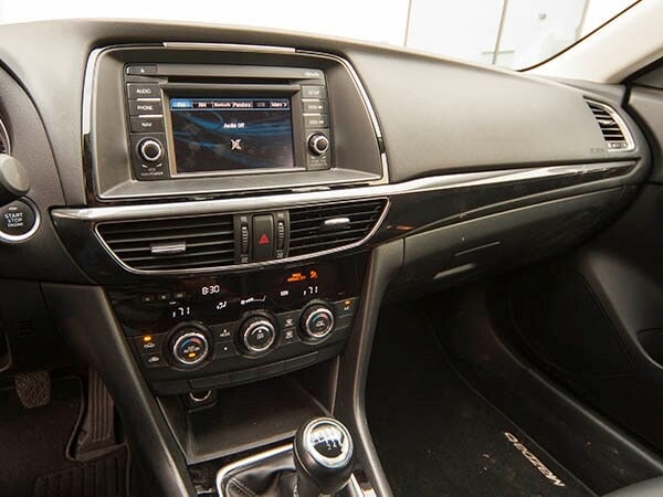 2014-mazda6-interior-06-600-001