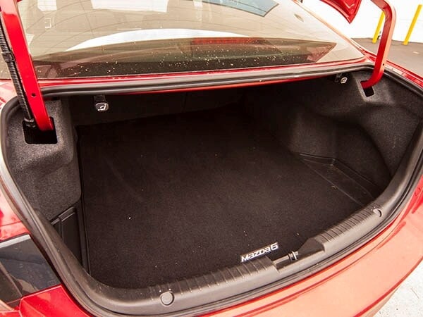 2014-mazda6-interior-08-600-001