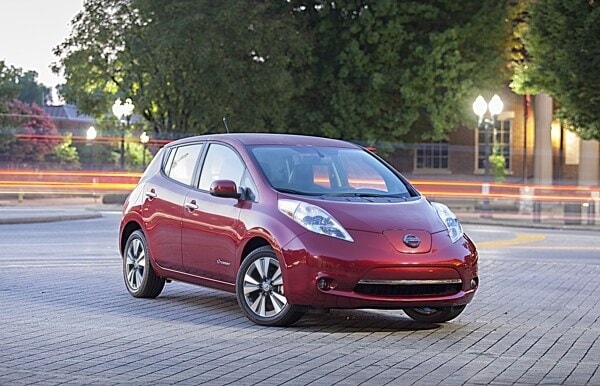 2014-nissan-leaf-600-001