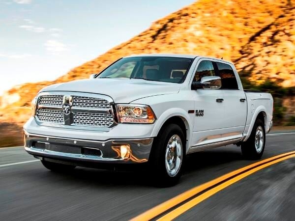 2014-ram-1500-ecodiesel-front-action-600-600-001