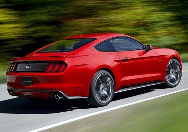 2015-ford-mustang-rear-action2-600-001