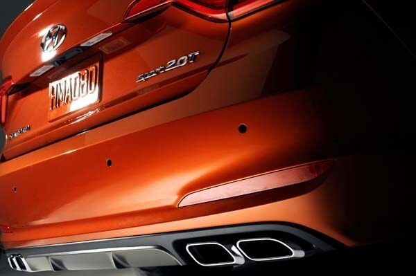 2015-hyundai-sonata-18-600-001