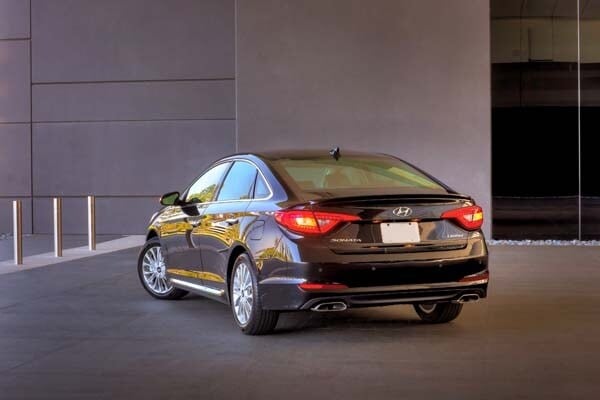 2015-hyundai-sonata-44-600-001