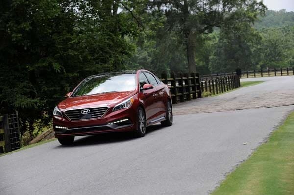 2015-hyundai-sonata-52-600-001