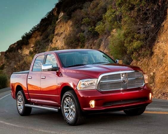 2015-ram-1500-front-static-600-001