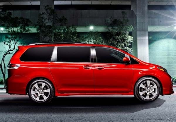 2015-toyota-sienna-profile-static-600-001