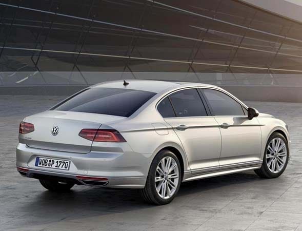 2015-volkswagen-euro-passat-rear-static1-600-001
