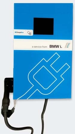 bmw-i-dc-fast-charger-wall-mount-600-001