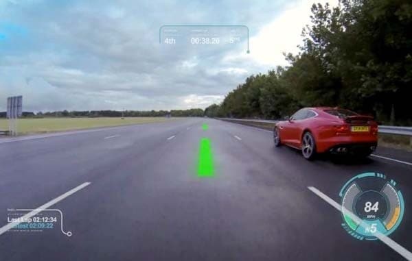 jaguar-virtual-windscreen1-600-001