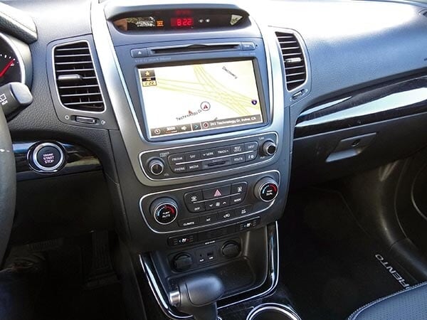 2014-kia-sorento-sx-suv-interior-02-600-001