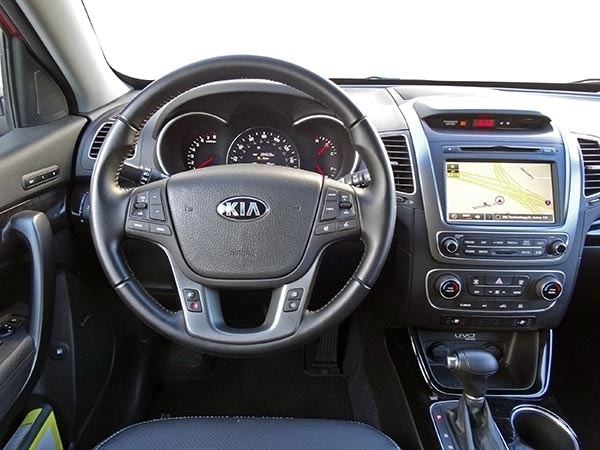 2014-kia-sorento-sx-suv-interior-05-600-001