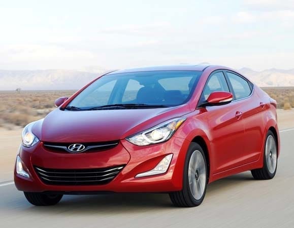 2015-hyundai-elantra-sport-front-action4-600-001