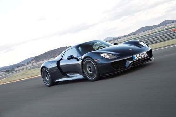 2015-porsche-918-spyder-_34_-600-001