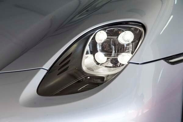 2015-porsche-918-spyder-_83_-600-001
