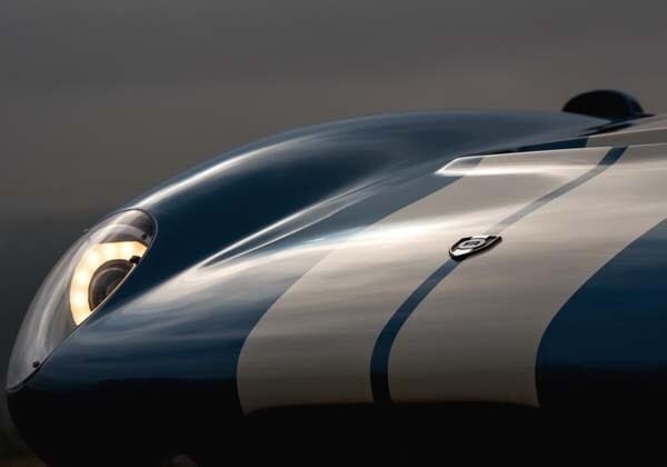 2015-renovo-coupe-nose-detail-600-001