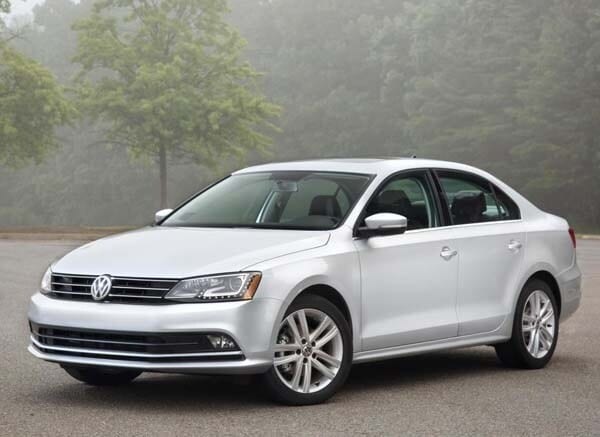 2015-volkswagen-jetta-tdi-front-static-600-001